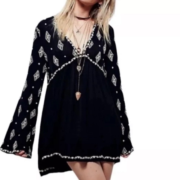 Free People Black Embroidered Bell Sleeve Tunic Dress or Blouse Small - Picture 1 of 9